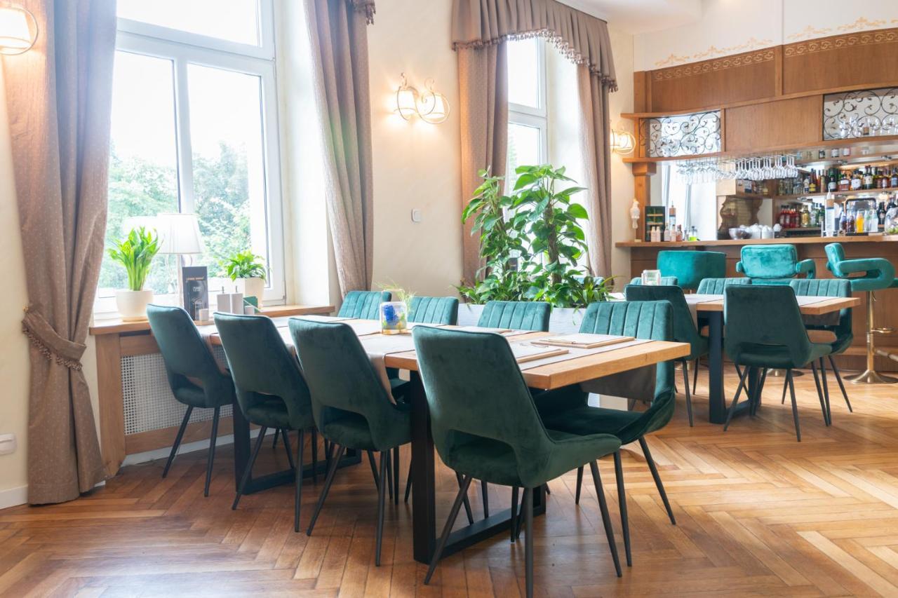 Sztuka Smaku - Restauracja I Hotelik Świdnica Exterior foto