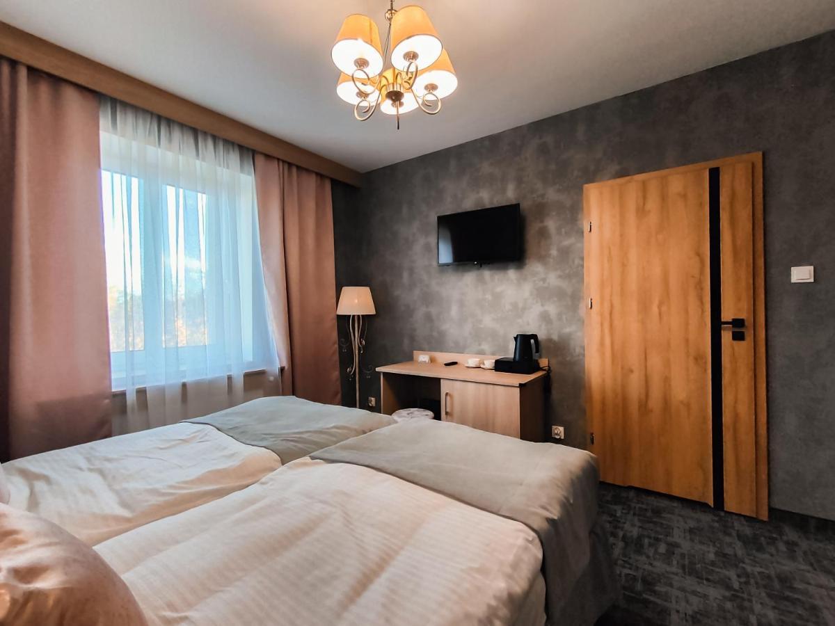 Sztuka Smaku - Restauracja I Hotelik Świdnica Exterior foto
