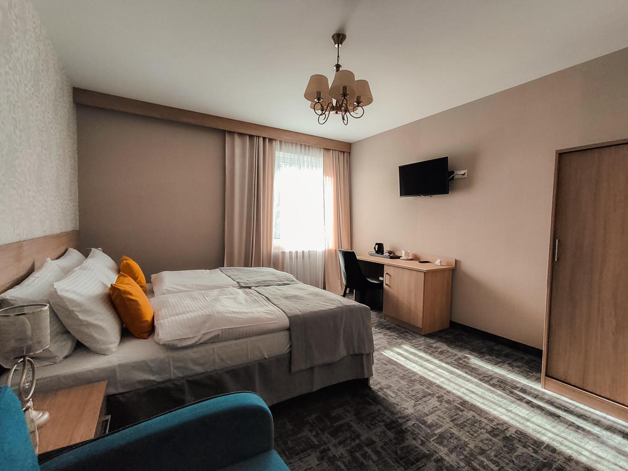 Sztuka Smaku - Restauracja I Hotelik Świdnica Exterior foto