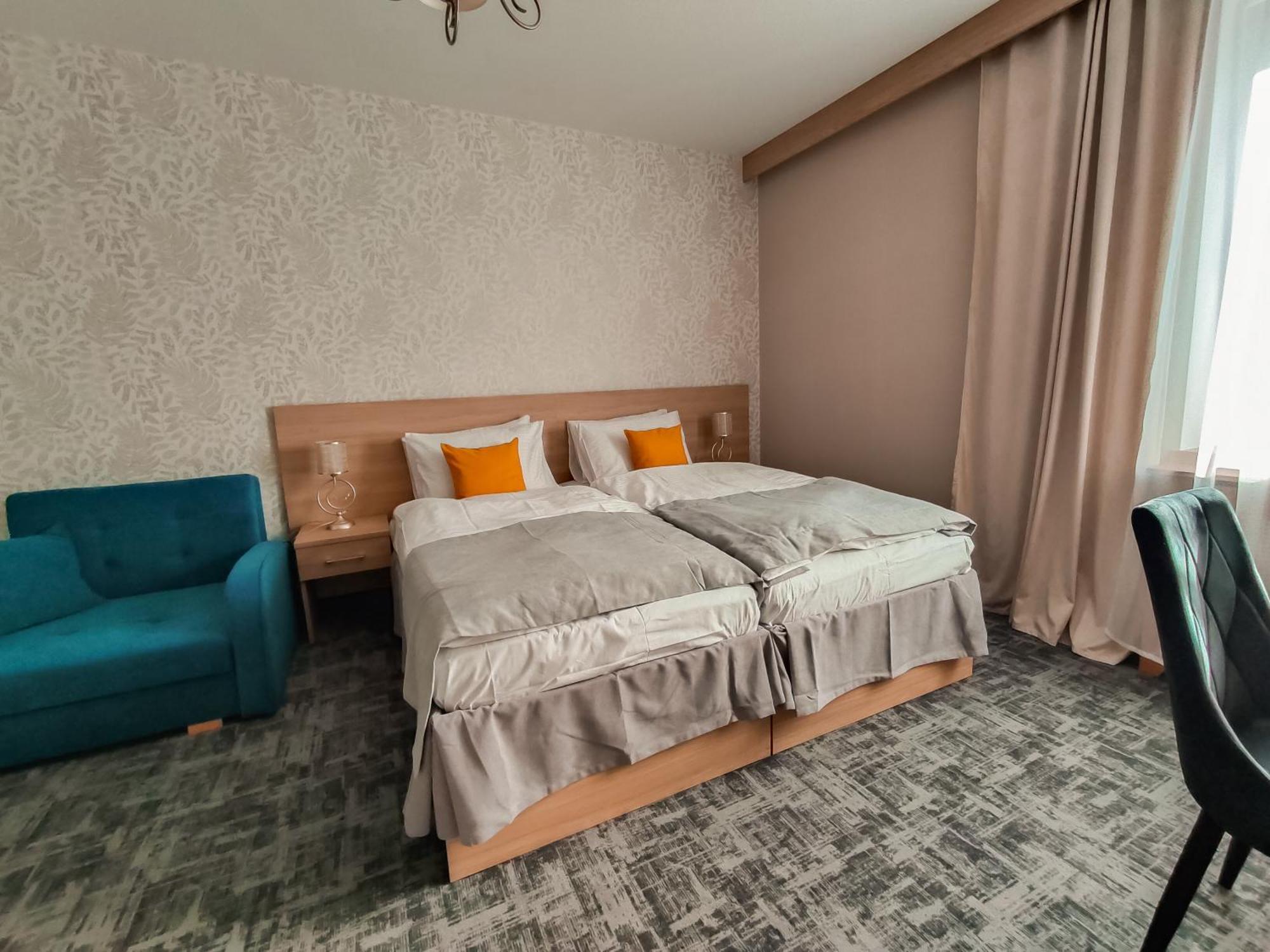 Sztuka Smaku - Restauracja I Hotelik Świdnica Exterior foto